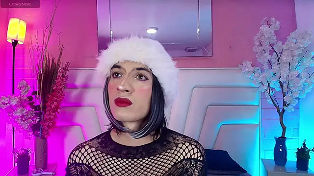 Snapshot of Izzy_foxxy chatting on 03-26-26, 05:02 Izzy foxxy online show from 03-26-26, 05:02