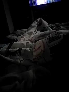 Snapshot of Karlossoltero chatting on 03-26-26, 02:55 Karlossoltero online show from 03-26-26, 02:55