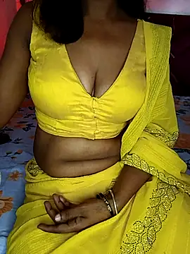 mayakapoor880 online show from 06-08-26, 10:48