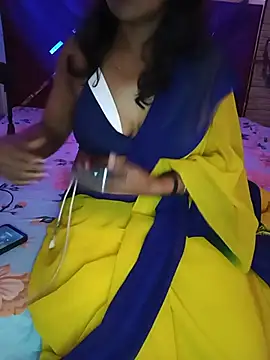 mayakapoor880 online show from 06-09-26, 08:26