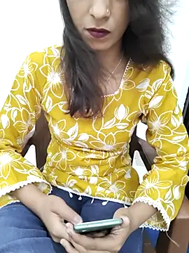 myra77 online show from 04-25-26, 12:30