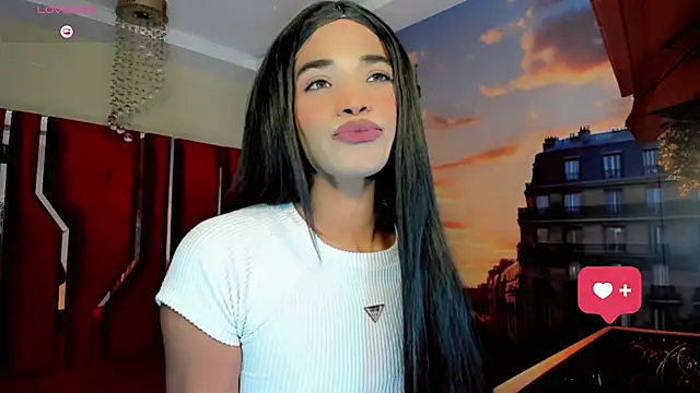 Paola Delfino online show from 05-16-26, 10:41