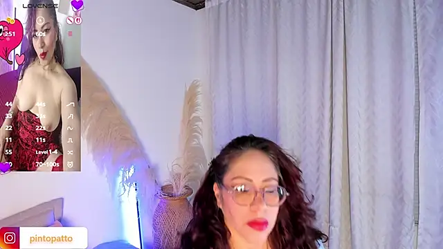 Mariia Paulaa online show from 05-13-26, 04:10