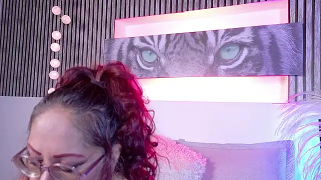Mariia Paulaa online show from 07-23-26, 04:43