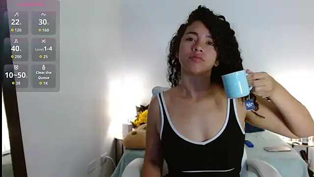Luciianita lov199 online show from 05-06-26, 08:52