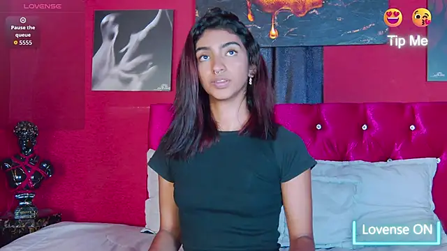 Hottie Veronica online show from 03-28-26, 08:08