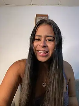lucirganaxxx online show from 04-11-26, 04:39
