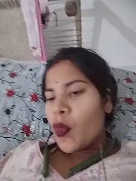 Snapshot of Pallavi_cute chatting on 06-09-26, 06:19 Pallavi cute online show from 06-09-26, 06:19