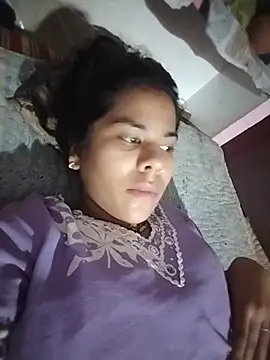 Pallavi cute online show from 07-05-26, 05:53