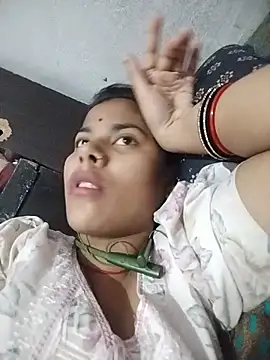 Pallavi cute online show from 07-11-26, 05:48