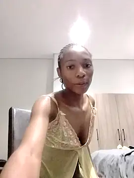 Snapshot of Slenderbae99 chatting on 03-28-26, 08:41 Slenderbae99 online show from 03-28-26, 08:41