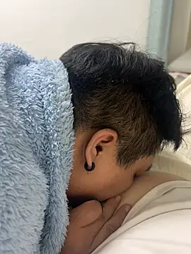 Snapshot of aabdd_2000 chatting on 03-20-26, 03:50 aabdd 2000 online show from 03-20-26, 03:50