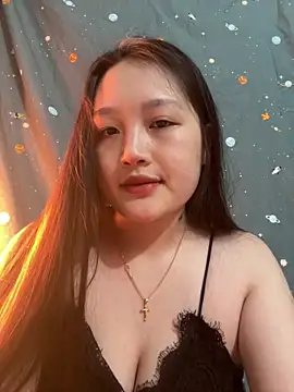   Bonie   online show from 03-19-26, 05:50