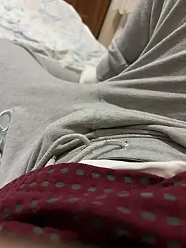 Emirr10 online show from 03-23-26, 07:18