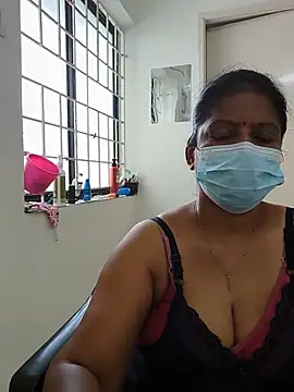 Snapshot of tamil_manjalmaami chatting on 06-26-26, 03:44 tamil manjalmaami online show from 06-26-26, 03:44