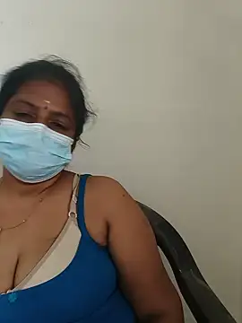 Snapshot of tamil_manjalmaami chatting on 07-02-26, 07:36 tamil manjalmaami online show from 07-02-26, 07:36