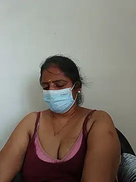 Snapshot of tamil_manjalmaami chatting on 07-04-26, 05:24 tamil manjalmaami online show from 07-04-26, 05:24