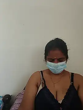 Snapshot of tamil_manjalmaami chatting on 07-07-26, 05:21 tamil manjalmaami online show from 07-07-26, 05:21