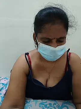Snapshot of tamil_manjalmaami chatting on 07-13-26, 05:05 tamil manjalmaami online show from 07-13-26, 05:05