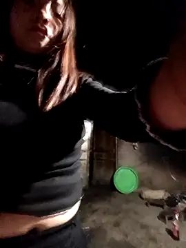 Nina pinky online show from 03-17-26, 10:57