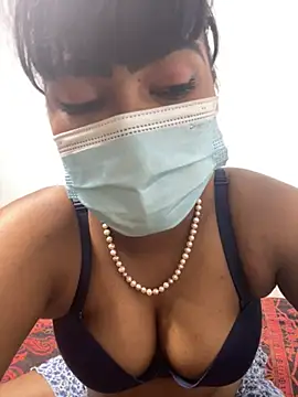 honeyi babe online show from 08-05-26, 06:44