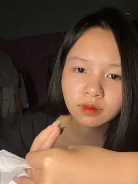 Snapshot of Link-mii chatting on 03-25-26, 02:23 Link-mii online show from 03-25-26, 02:23