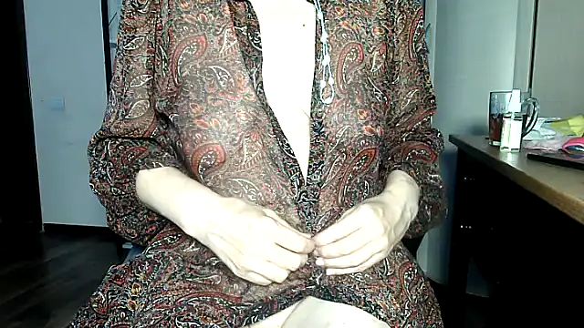 PrivateVelvetXX online show from 06-10-26, 06:34