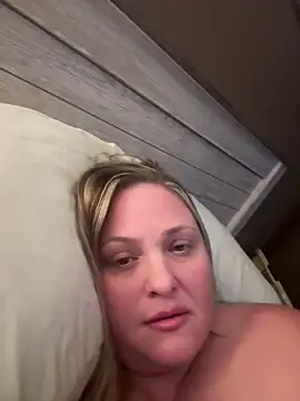 1SexyQueen online show from 06-17-26, 04:15