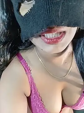 Snapshot of Kameeliya_ chatting on 07-21-26, 06:21 Kameeliya online show from 07-21-26, 06:21