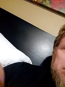 Snapshot of BlondeBeardHoney chatting on 03-22-26, 10:57 BlondeBeardHoney online show from 03-22-26, 10:57