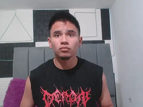 adonis latin 19 online show from 04-17-26, 03:09