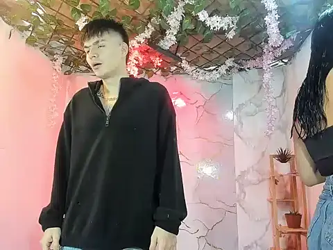 Nahomi hot 77 online show from 07-06-26, 01:08