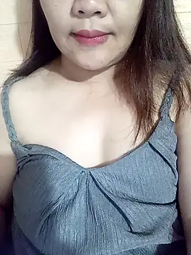 Mii MiiI online show from 05-31-26, 11:17