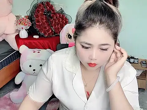 Nhanlu009 online show from 03-26-26, 06:41