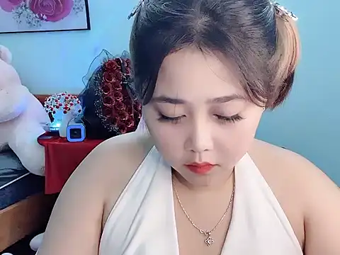 Nhanlu009 online show from 04-16-26, 11:44