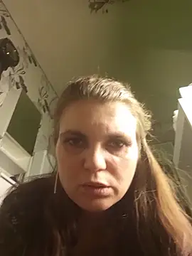 Snapshot of -MilfAnn- chatting on 03-20-26, 04:23 -MilfAnn- online show from 03-20-26, 04:23