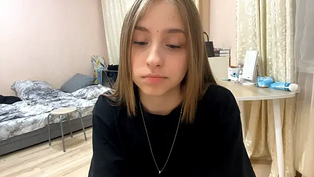 Vickyfaith online show from 04-16-26, 09:39