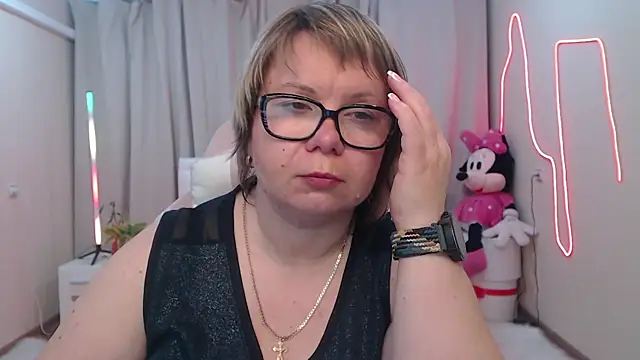 BonnnyBoobsy online show from 05-19-26, 01:56