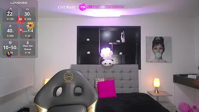 Melannyy V online show from 06-05-26, 12:44