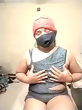 Snapshot of PriyankaSuthhar chatting on 03-27-26, 11:15 PriyankaSuthhar online show from 03-27-26, 11:15