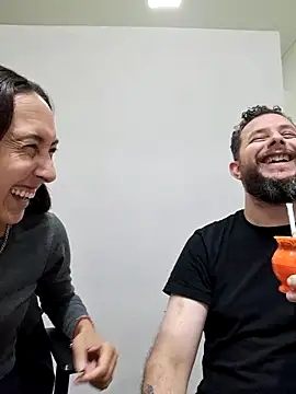 AlejoXMP2026 online show from 04-15-26, 03:30