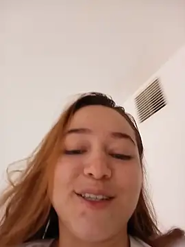 Snapshot of SabrinaVantress chatting on 07-22-26, 12:08 SabrinaVantress online show from 07-22-26, 12:08
