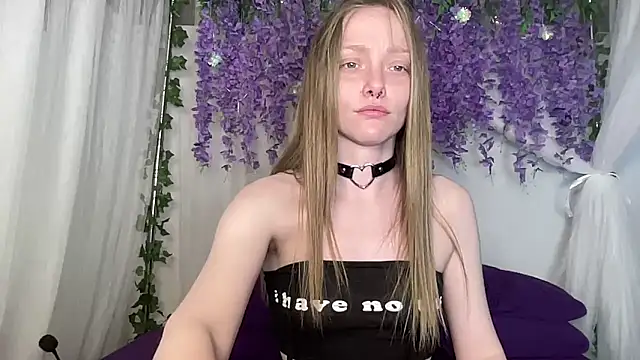ElfGirlAna online show from 05-11-26, 02:34