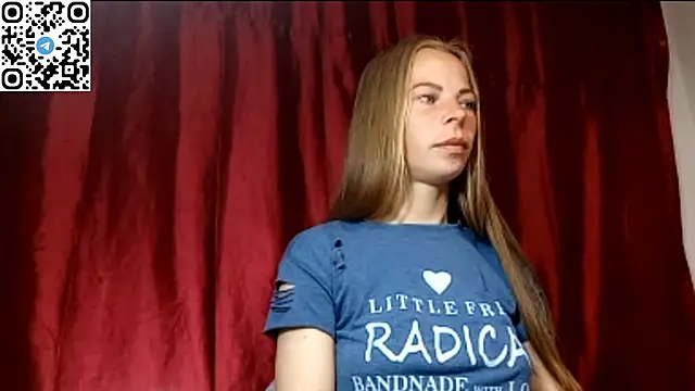 Snapshot of SilentPassion567 chatting on 05-12-26, 10:29 SilentPassion567 online show from 05-12-26, 10:29