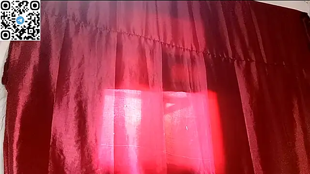 Snapshot of SilentPassion567 chatting on 05-19-26, 10:21 SilentPassion567 online show from 05-19-26, 10:21