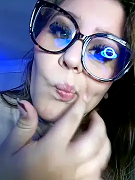 Snapshot of Bonny_rousse01 chatting on 05-08-26, 12:10 Bonny rousse01 online show from 05-08-26, 12:10