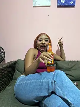 Kloe rousse01 online show from 07-18-26, 08:45