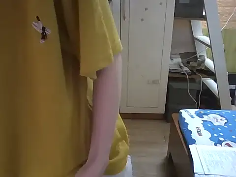 Snapshot of SlavedogPose chatting on 03-26-26, 02:55 SlavedogPose online show from 03-26-26, 02:55