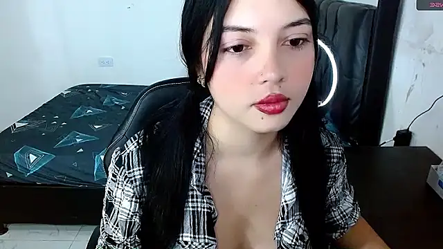 veleria allurin online show from 04-29-26, 04:22