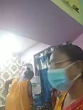 Snapshot of Riya45326 chatting on 03-25-26, 01:39 Riya45326 online show from 03-25-26, 01:39